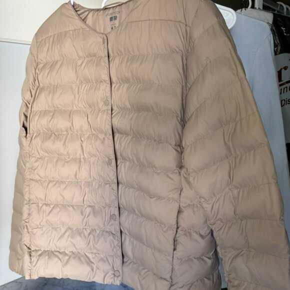 Uniqlo Women's Puffer Jacket | TAN | LARGE - Picture 7 of 9